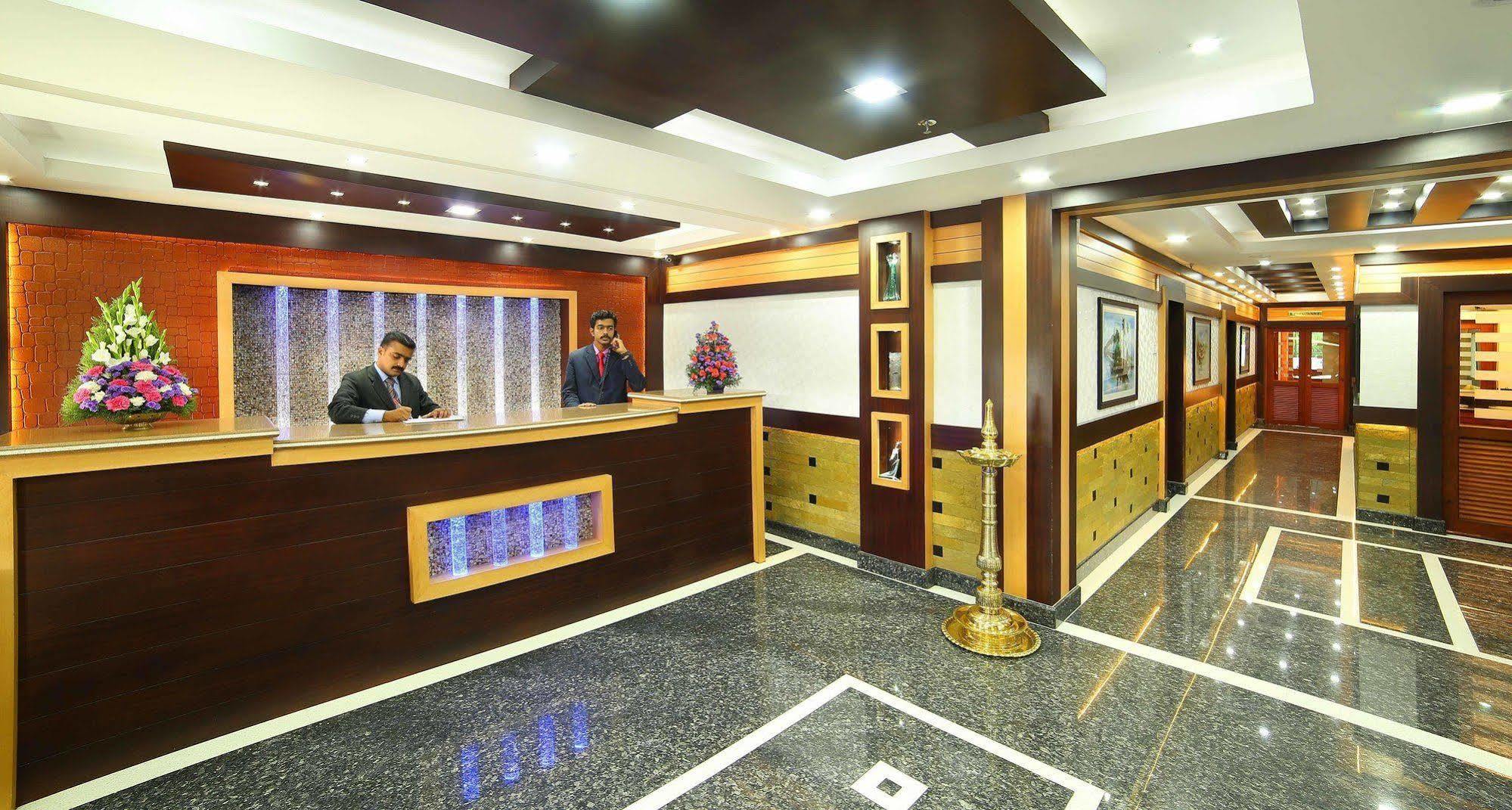 Elysium Garden Hotel Munnar Exterior foto